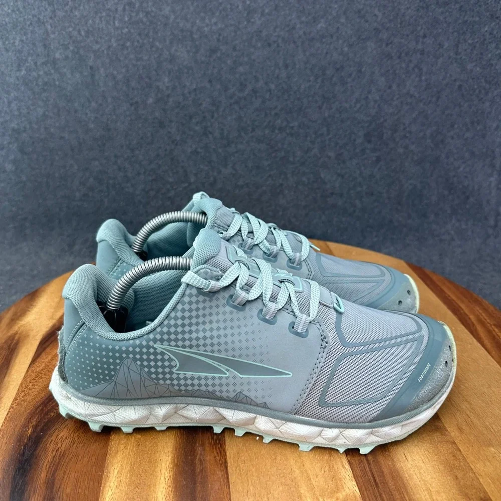 Altra Shoes Womens 7.5 Superior 4.5 Blue Gray Hiking Trail Running Sneakers